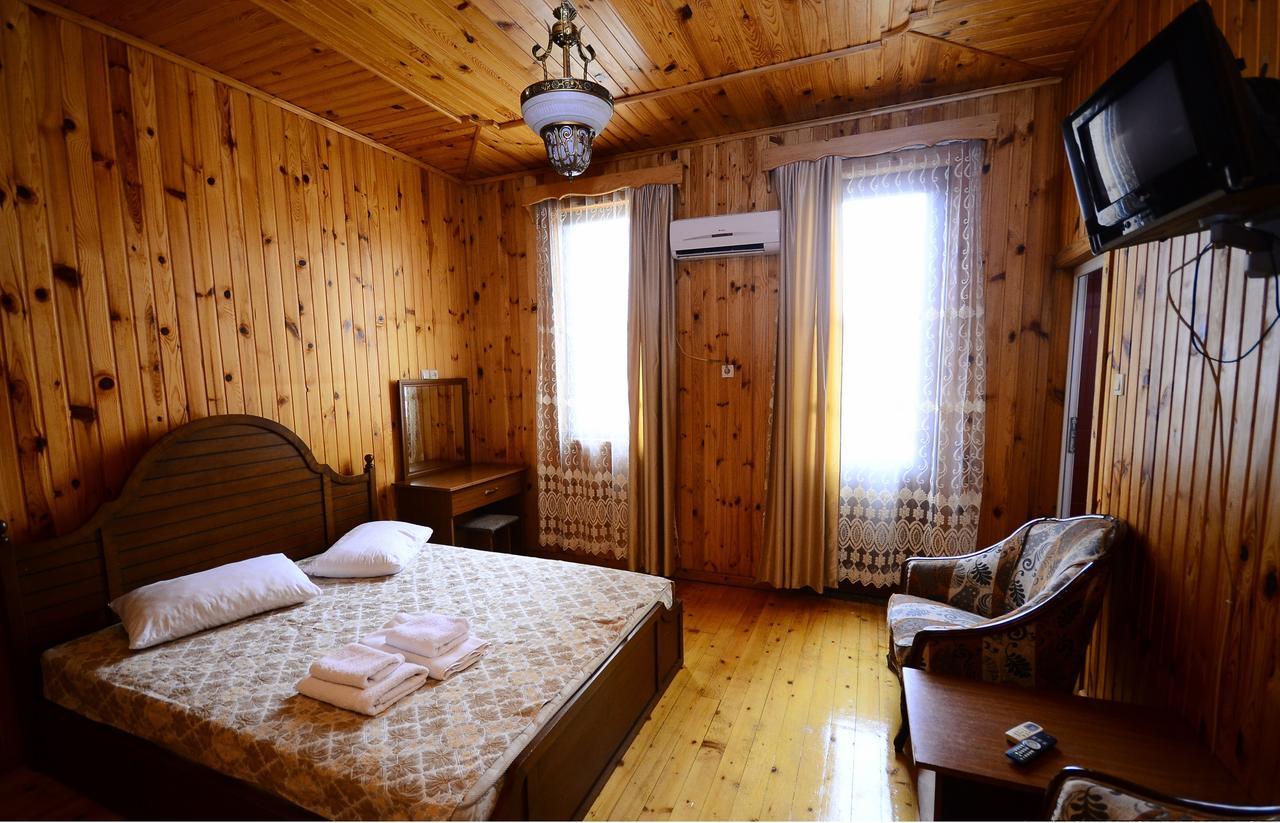 Zebo Hotel Batumi Exterior foto